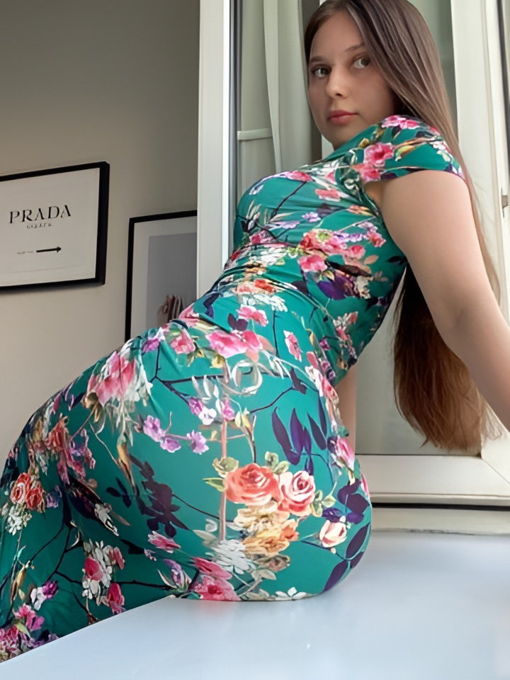 Лолита привлекальеная девушка из Красноперекопск цена от 1500 руб