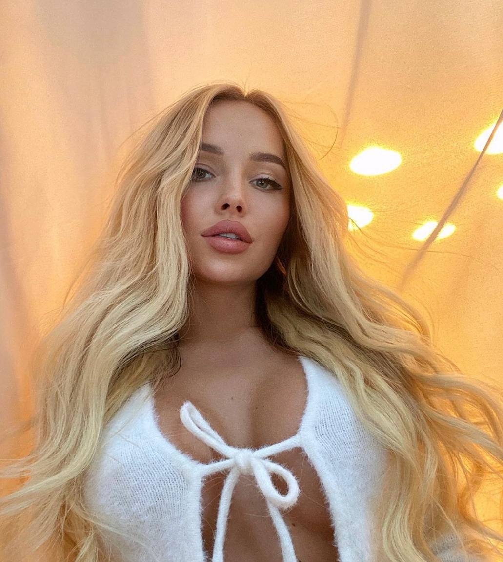 Надежда привлекальеная девушка из Красноперекопск цена от 3500 руб