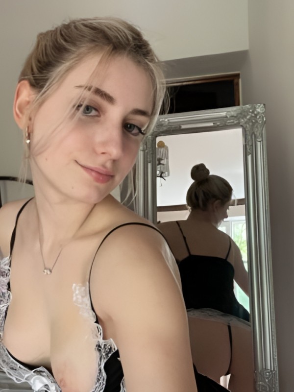 Марина привлекательная девушка из Красноперекопск цена от 10000 руб