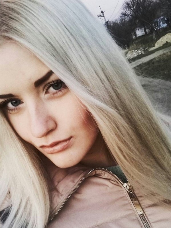 Карина привлекательная девушка из Красноперекопск цена от 3500 руб