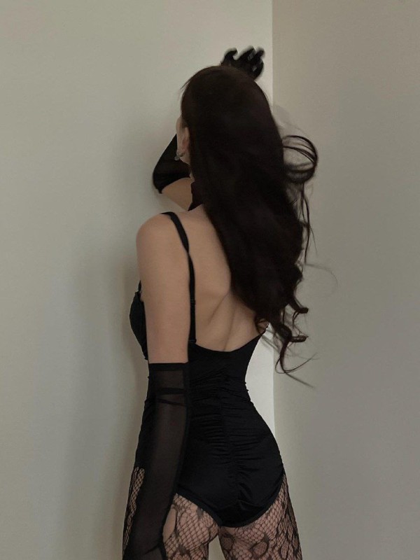 Василиса привлекательная девушка из Красноперекопск цена от 3000 руб